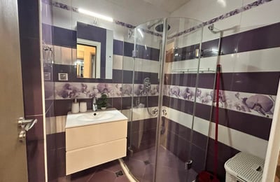 Vermietung einer komfortablen 2-Zimmer-Wohnung, Stadtteil Levski, Varna, Bulgarien